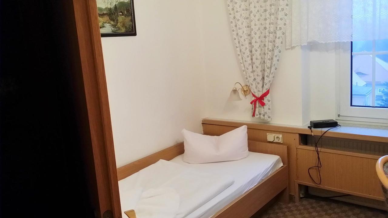 Hotel Kurhaus Jonsdorf Zewnętrze zdjęcie