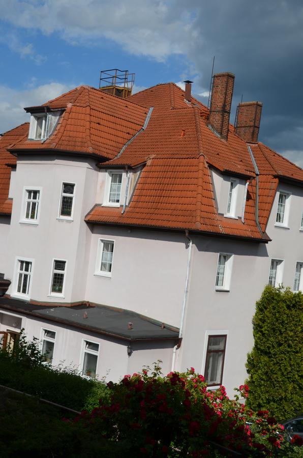 Hotel Kurhaus Jonsdorf Zewnętrze zdjęcie